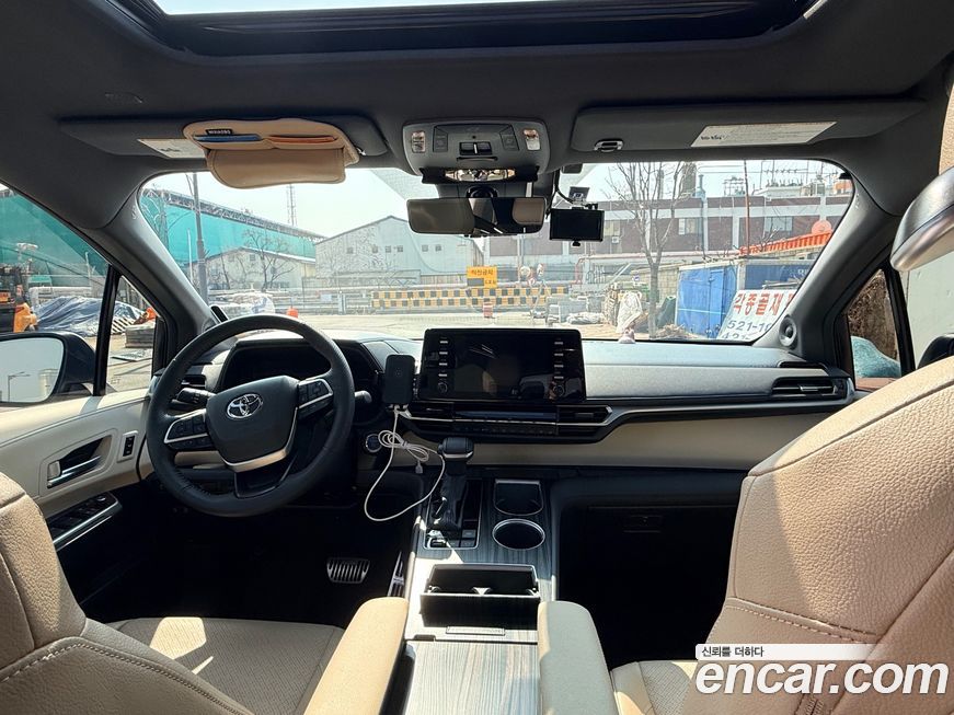 Toyota Sienna 2024
