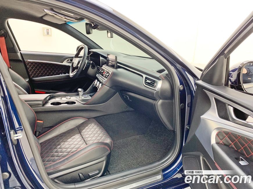 Genesis G70 2021