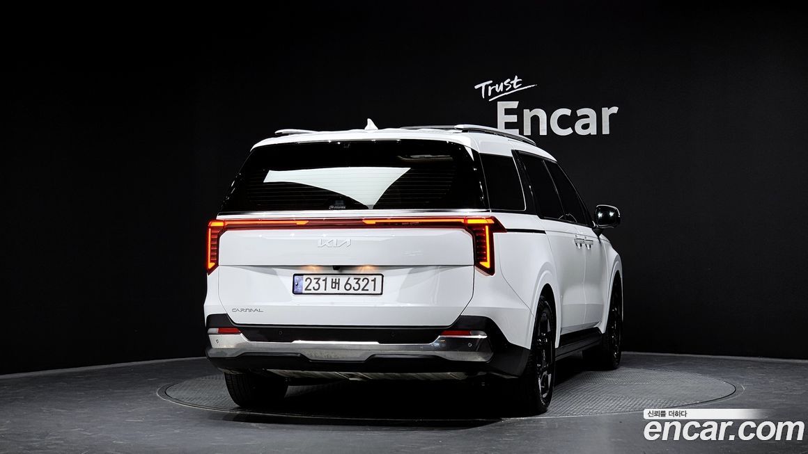 Kia Canival 2024