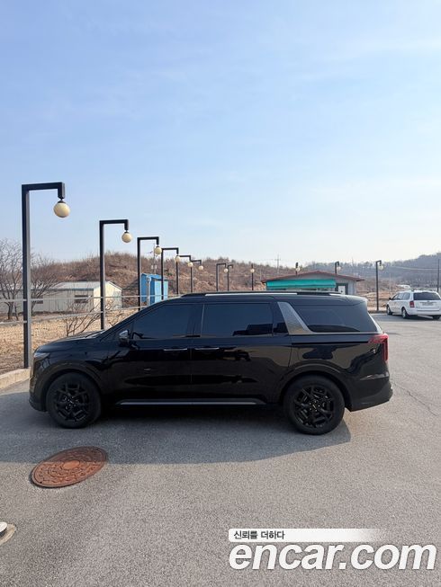 Kia Canival 2025