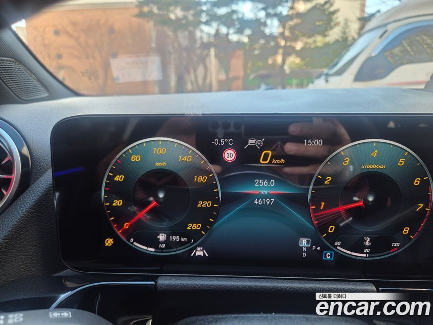 Mercedes-Benz GLA-Class 2023