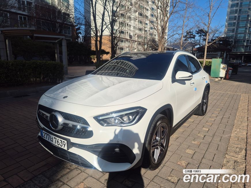 Mercedes-Benz GLA-Class 2023