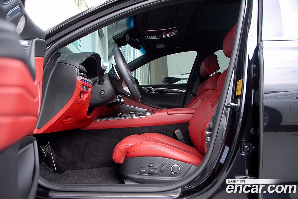 Genesis G80 2023