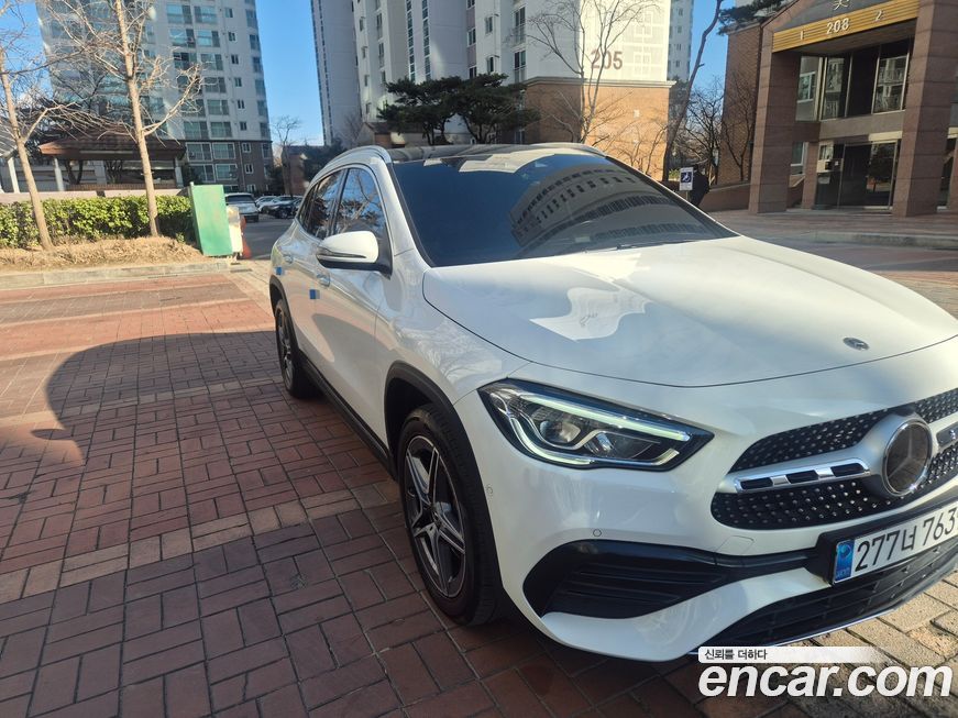 Mercedes-Benz GLA-Class 2023