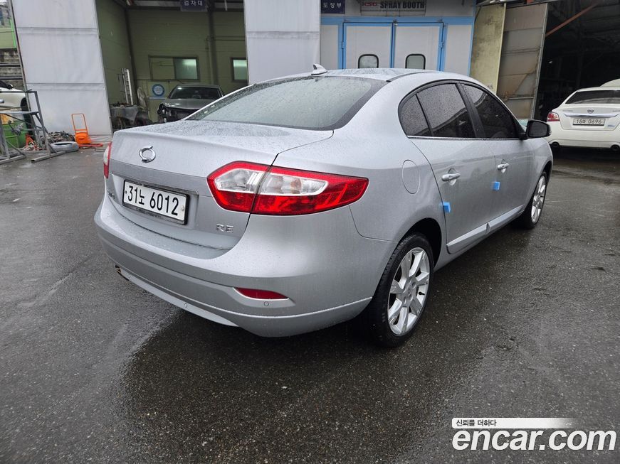 Renault-KoreaSamsung SM3 2011