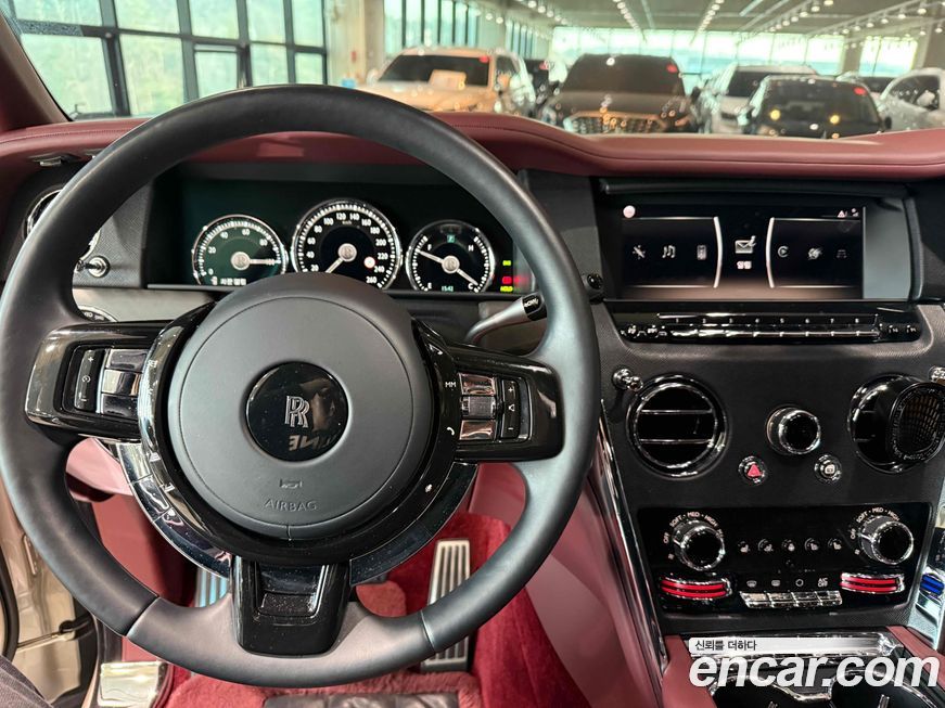 Rolls-Royce Cullinan 2021