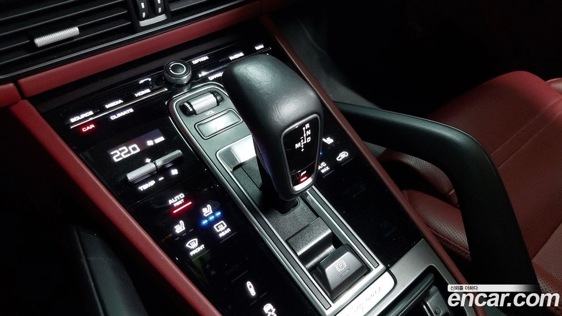 Porsche Cayenne 2019