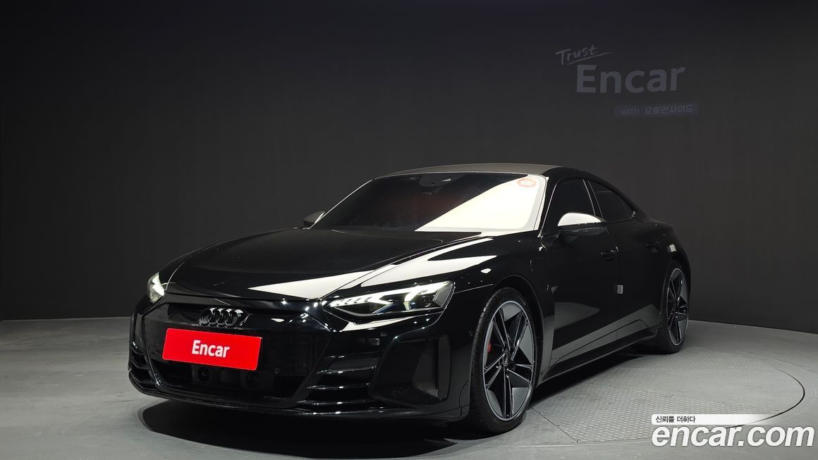 Audi RS e-tron GT 2022