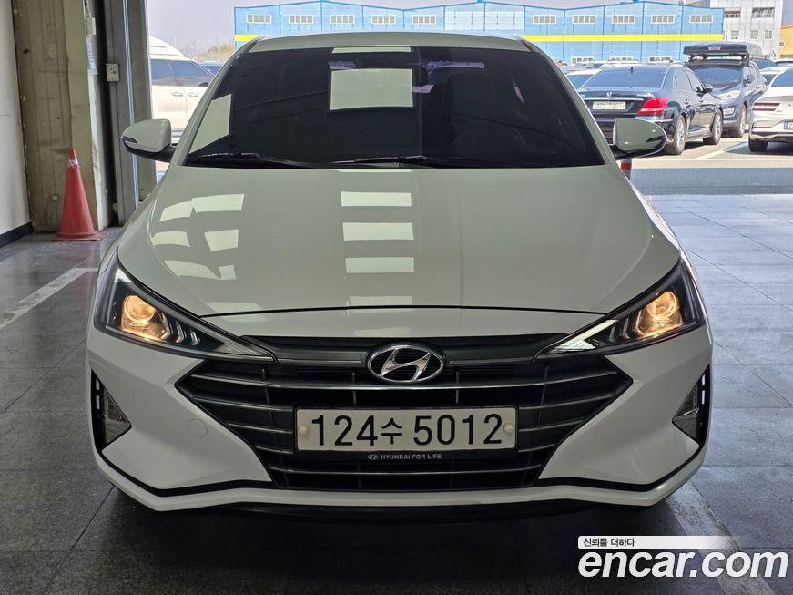 Hyundai AVANTE 2020