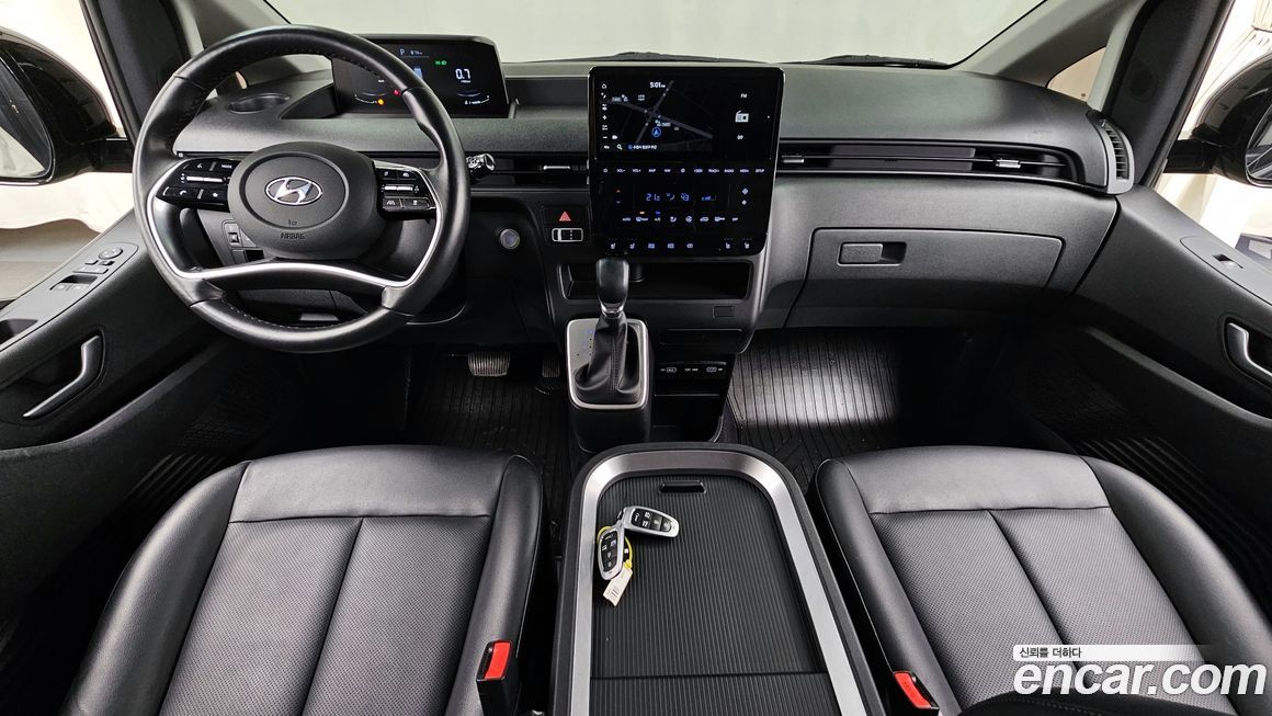 Hyundai Staria 2022