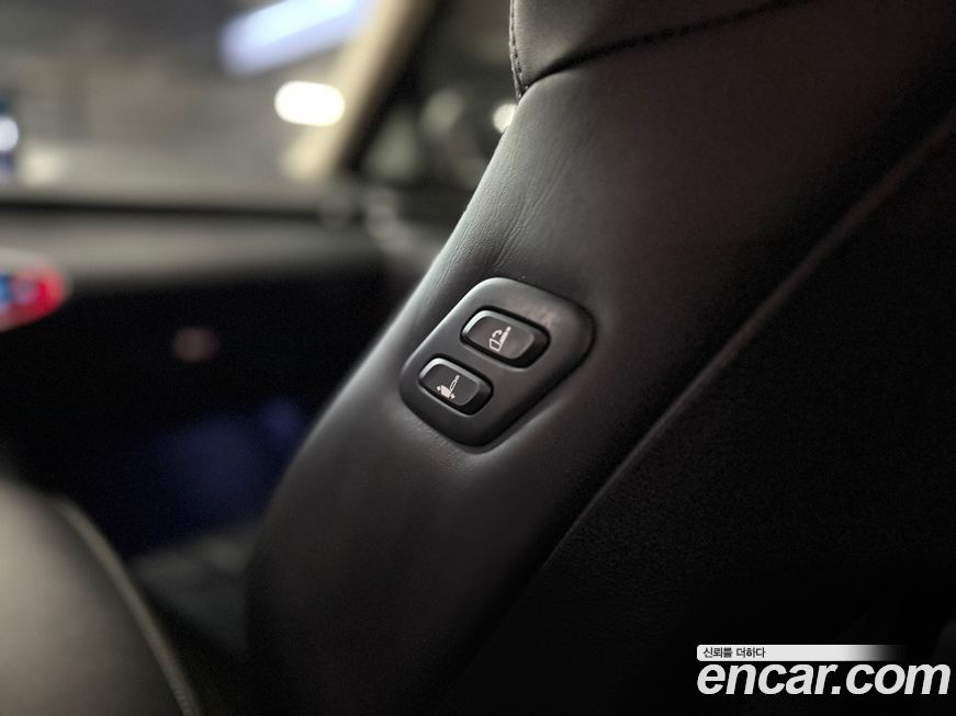 Genesis GV70 2021