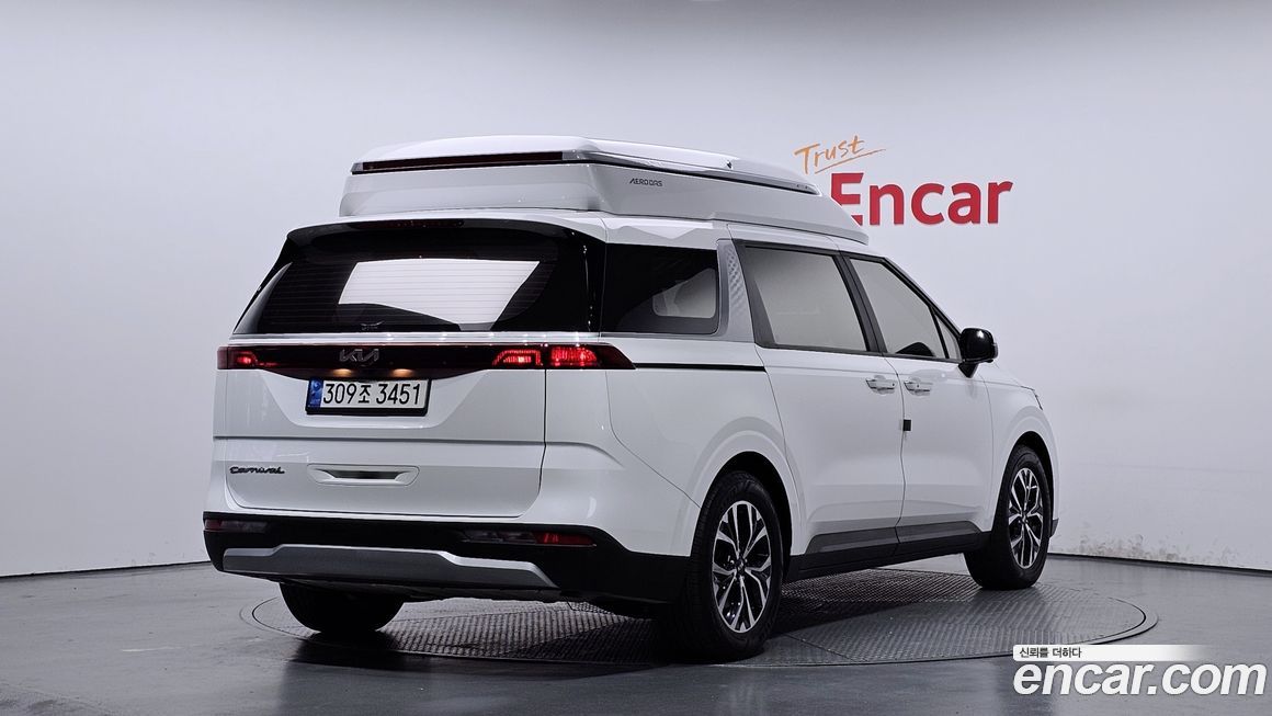 Kia Canival 2021