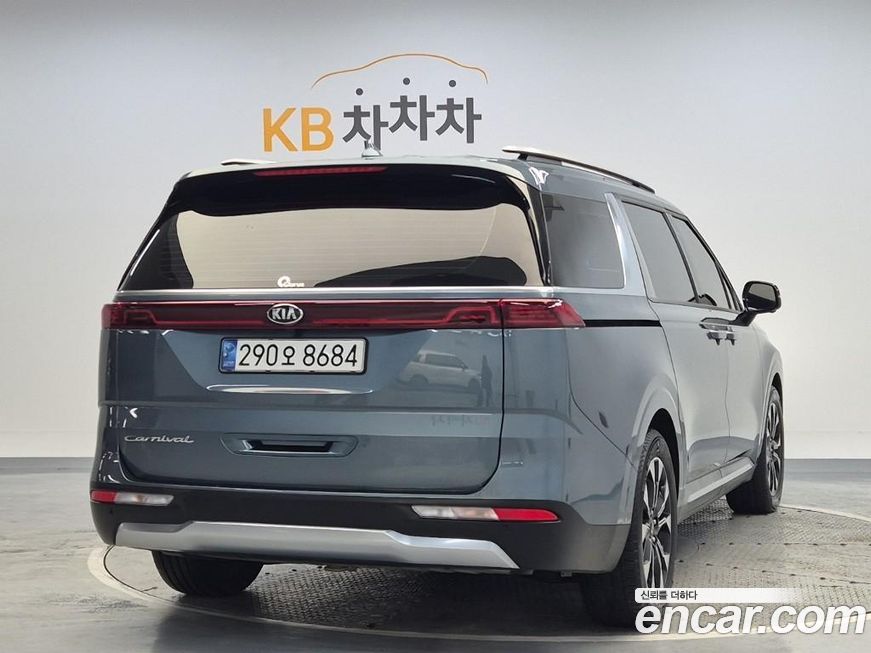 Kia Canival 2021