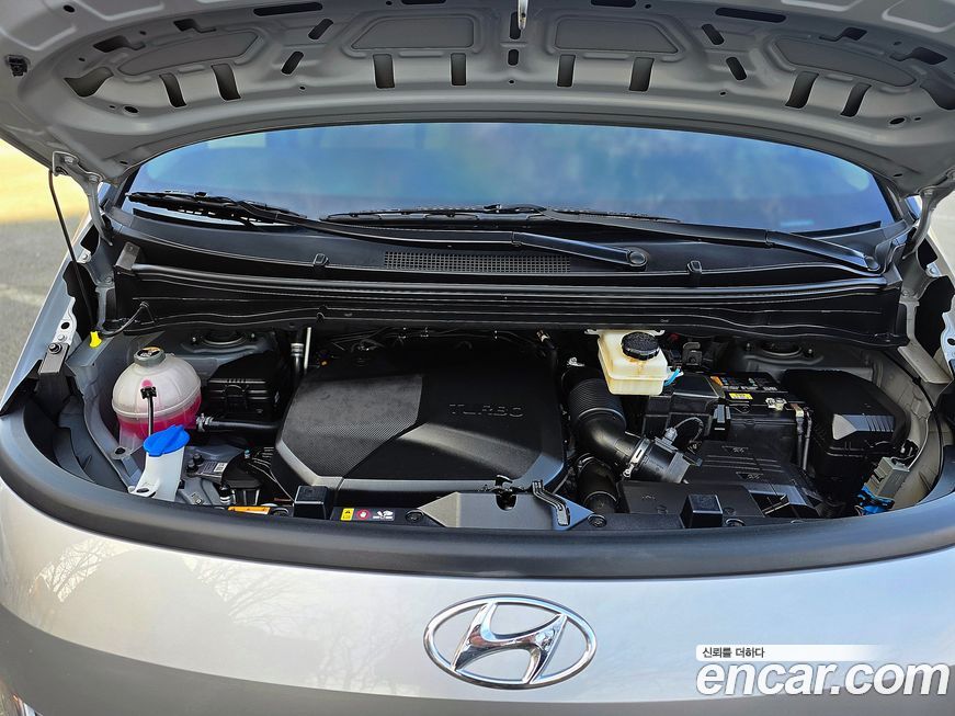 Hyundai Staria 2023
