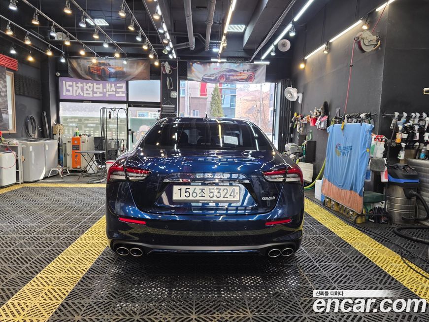 Maserati Ghibli 2019
