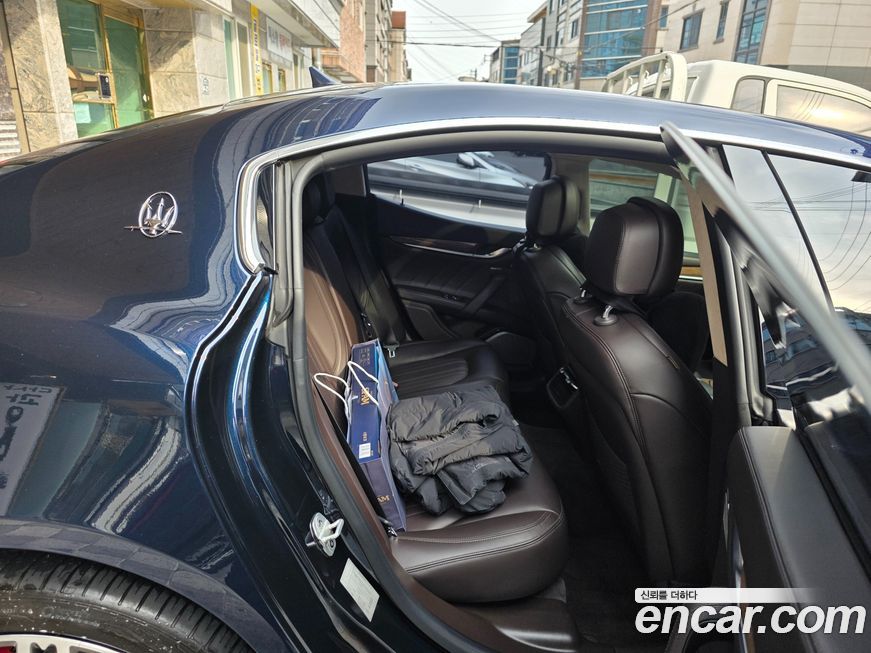 Maserati Ghibli 2019