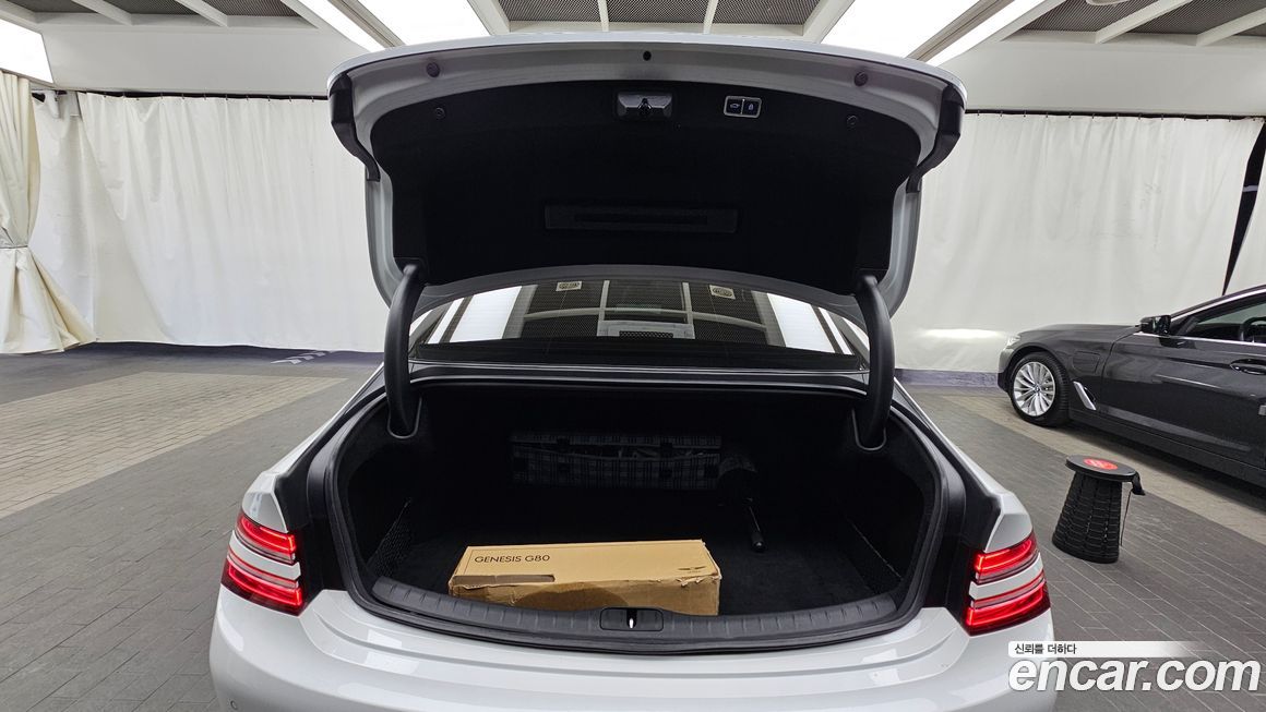 Genesis G80 2021