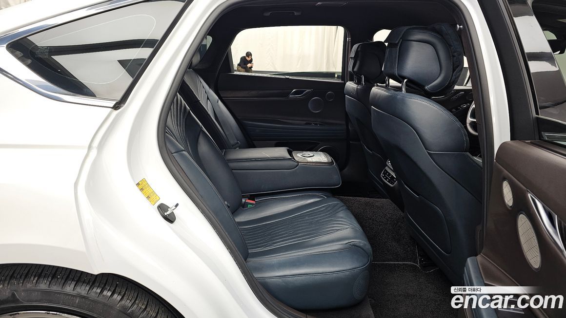 Genesis G80 2021