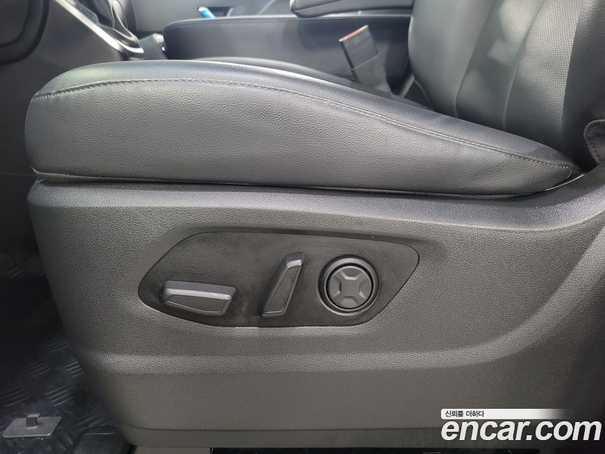 Hyundai Staria 2024