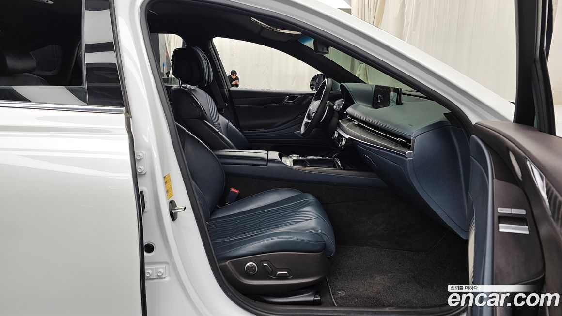 Genesis G80 2021