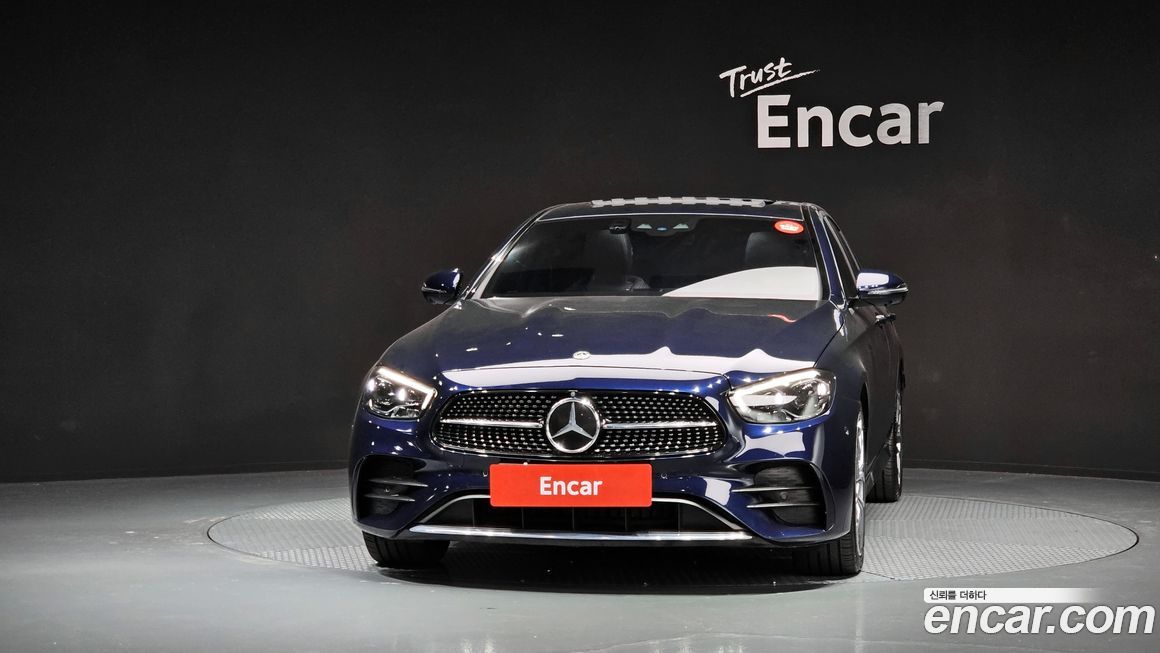 Mercedes-Benz E-Class 2021