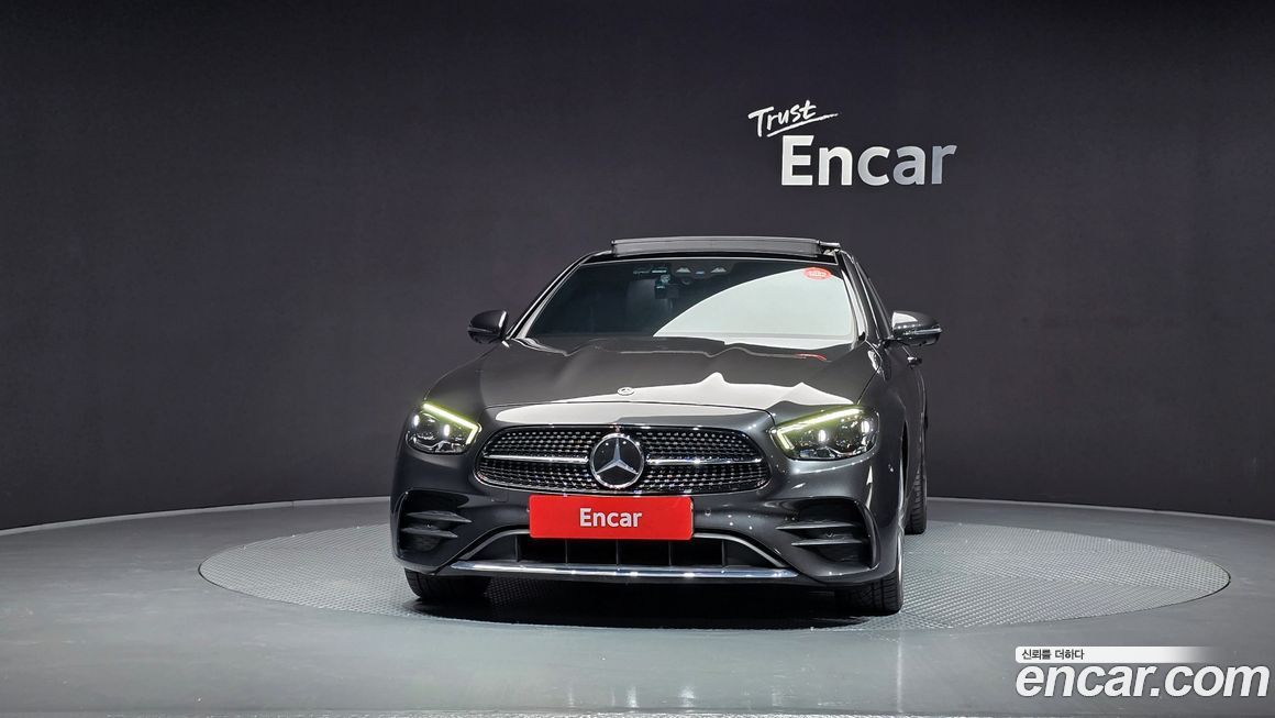 Mercedes-Benz E-Class 2021