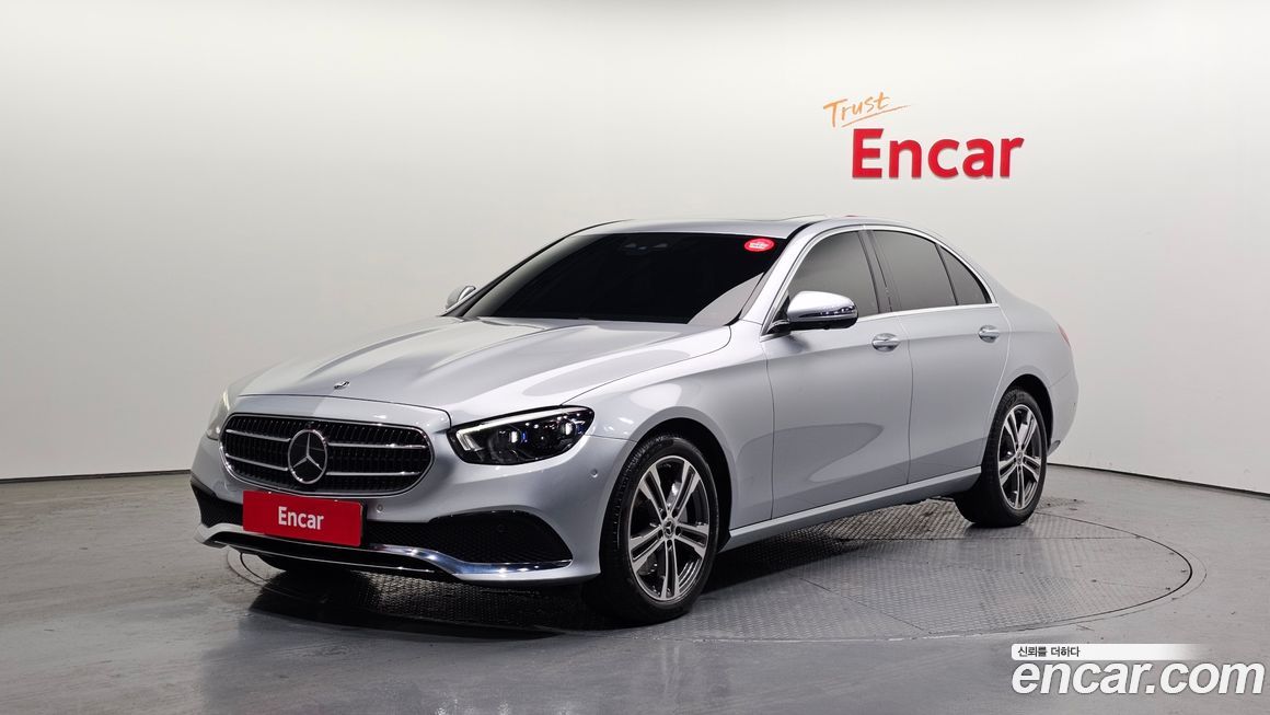 Mercedes-Benz E-Class 2021