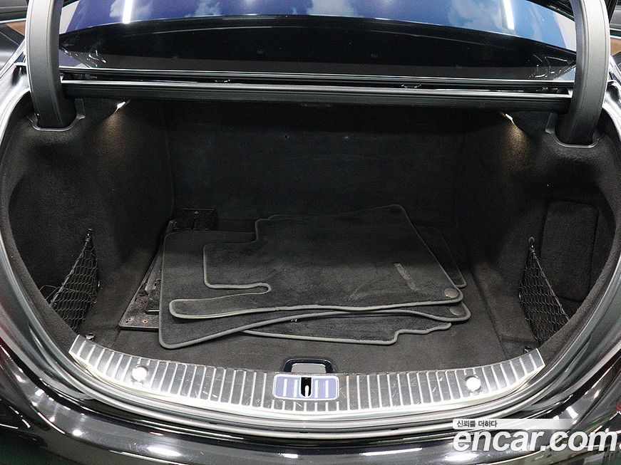 Mercedes-Benz S-Class 2019