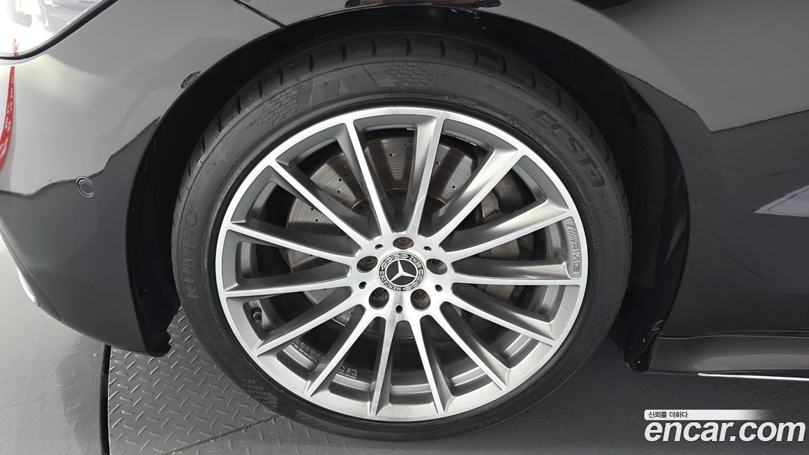 Mercedes-Benz S-Class 2021