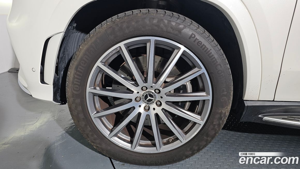 Mercedes-Benz GLS-Class 2021