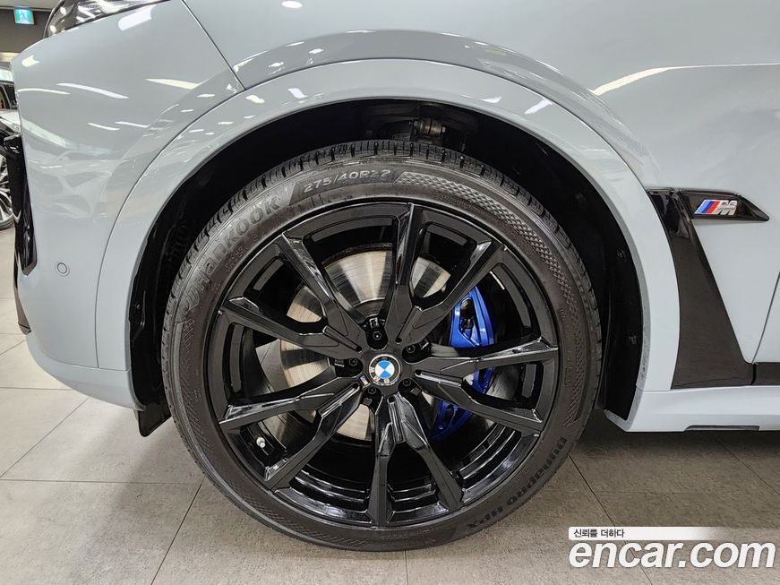BMW X7 2024