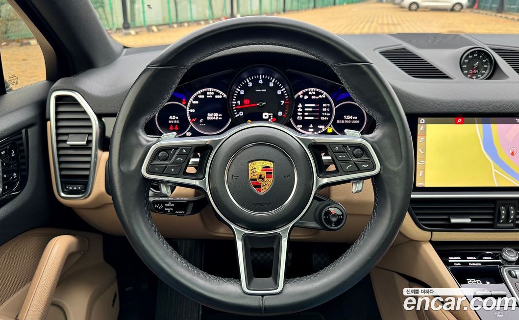 Porsche Cayenne 2021