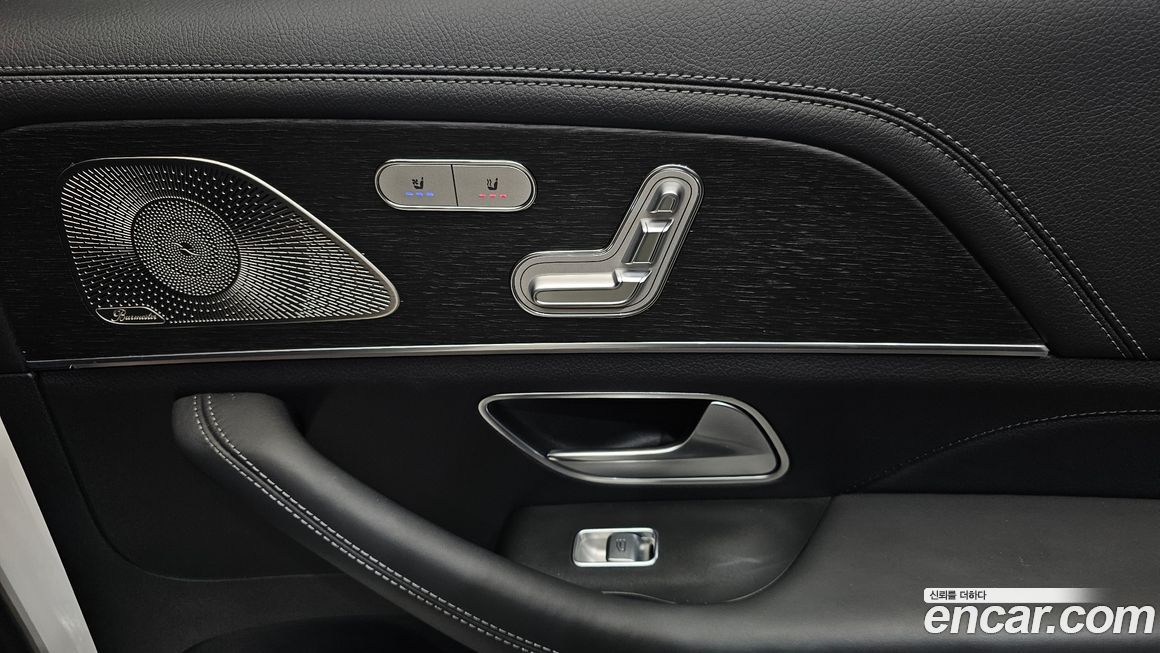 Mercedes-Benz GLS-Class 2021