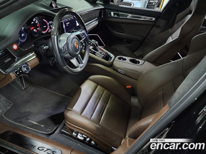 Porsche Panamera 2020