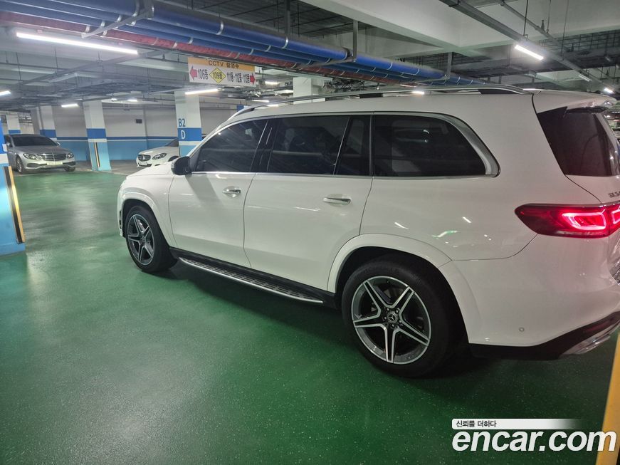 Mercedes-Benz GLS-Class 2022