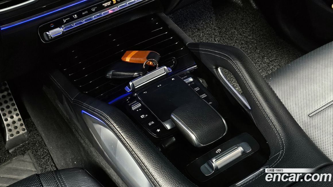 Mercedes-Benz GLE-Class 2023