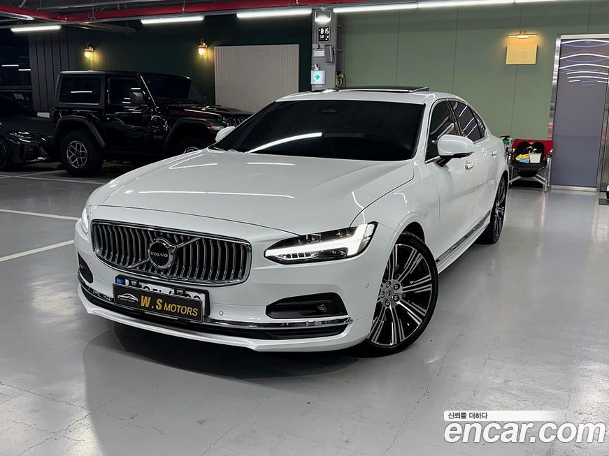 Volvo S90 2023