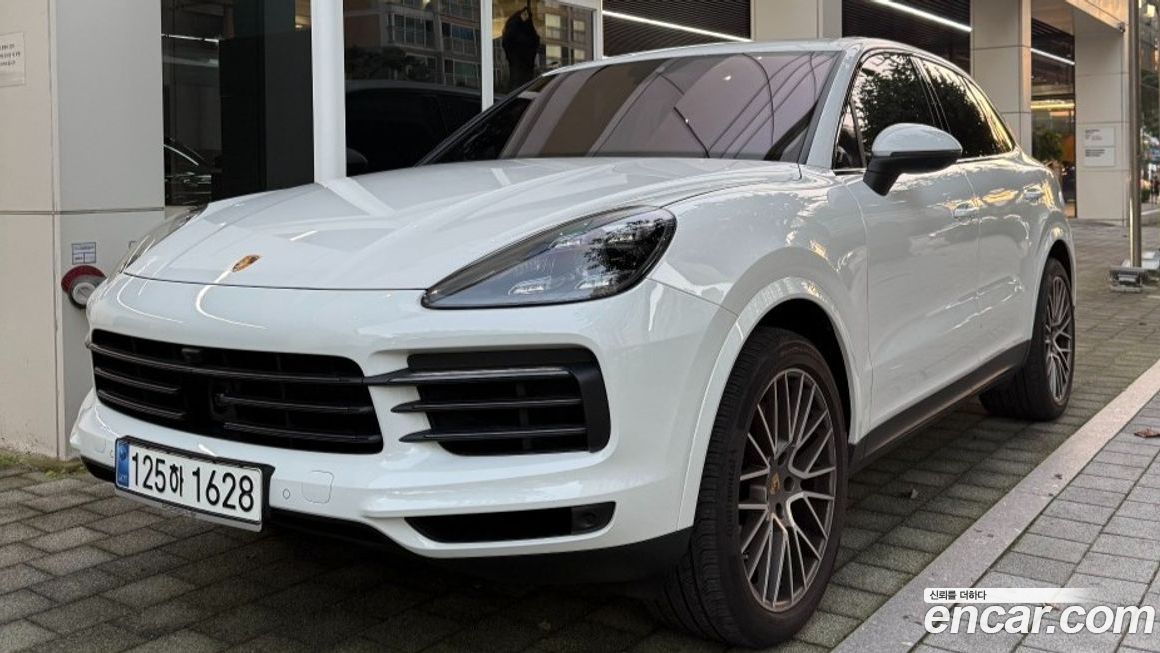 Porsche Cayenne 2023