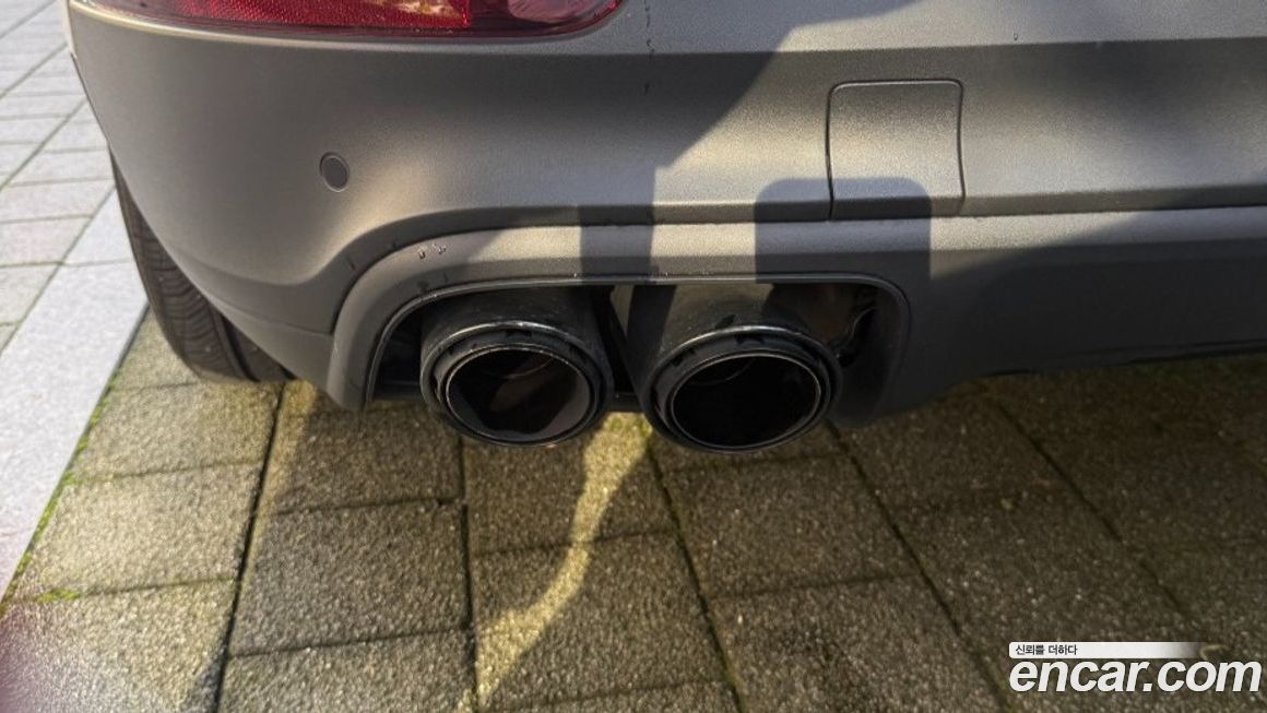 Porsche Cayenne 2023