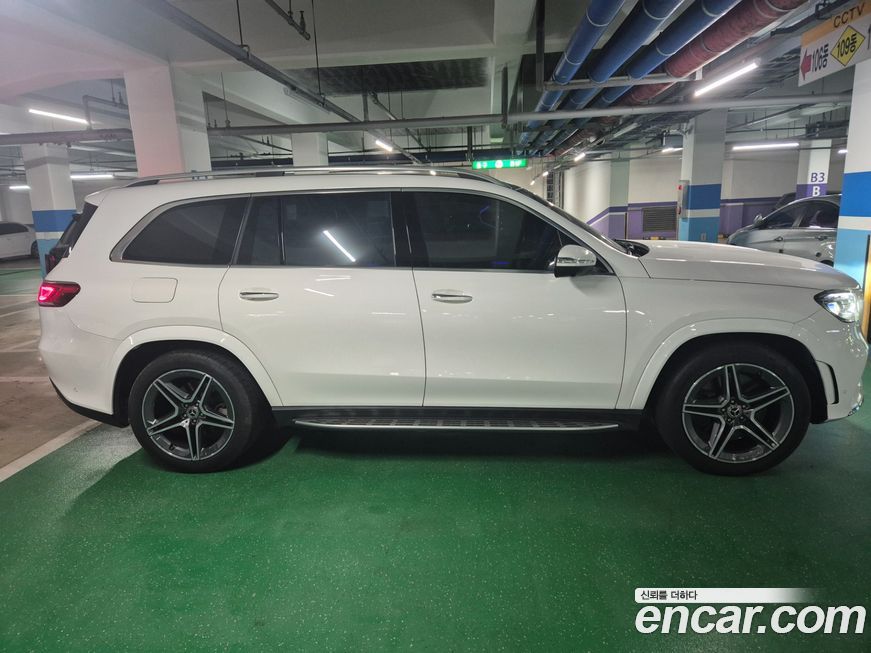 Mercedes-Benz GLS-Class 2022