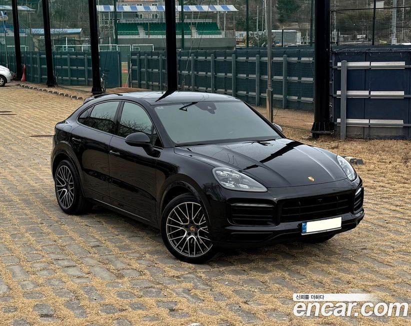 Porsche Cayenne 2021