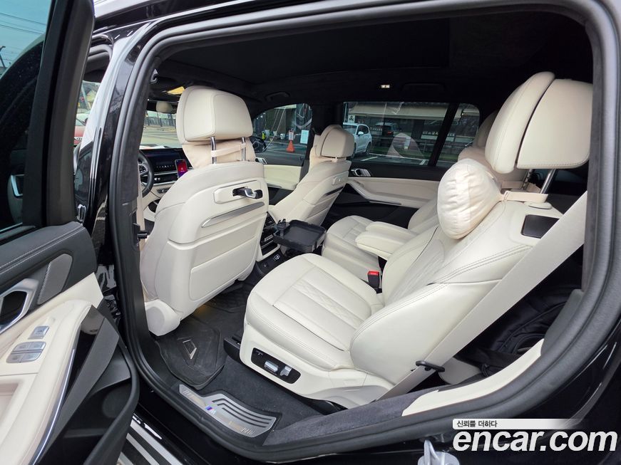 BMW X7 2024