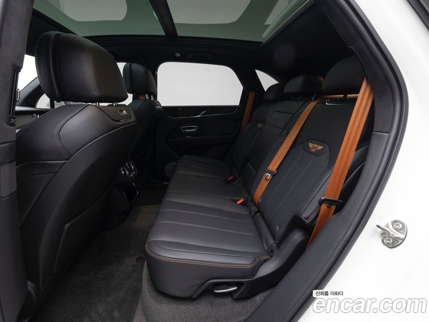 Bentley Bentayga 2025