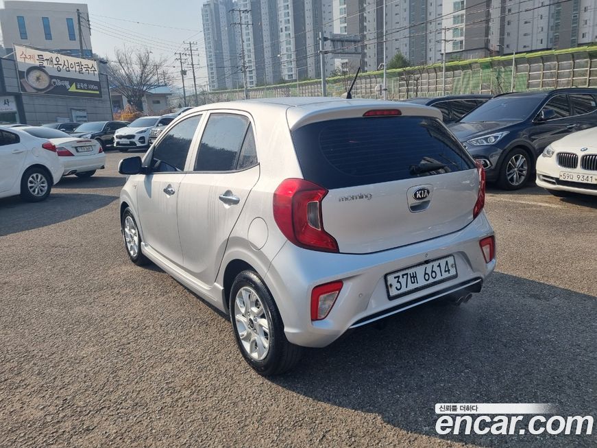 Kia morning 2018