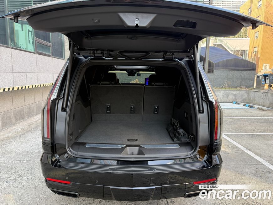 Cadillac Escalade 2025