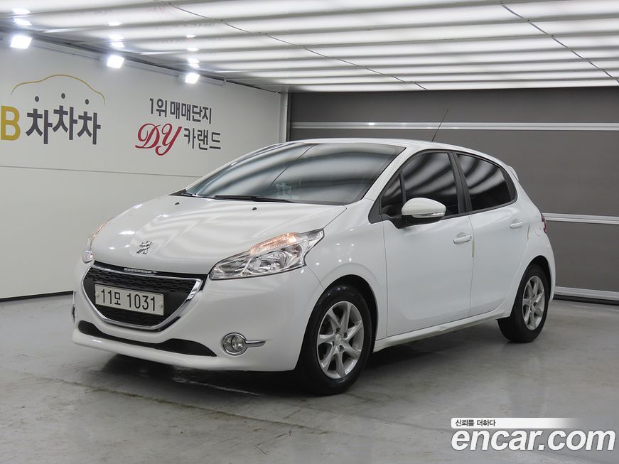 Peugeot 208 2015