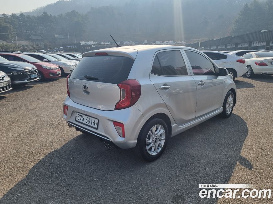 Kia morning 2018
