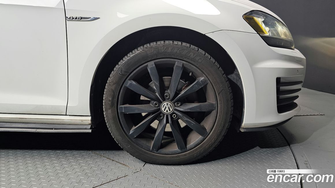 Volkswagen Golf 2016