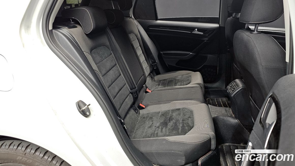 Volkswagen Golf 2016