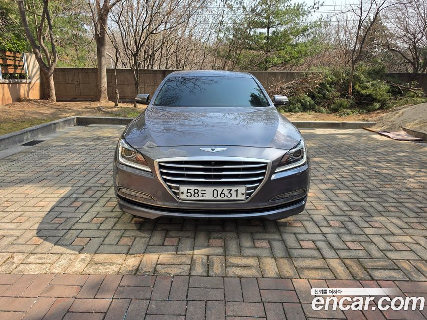 Hyundai Genesis 2016